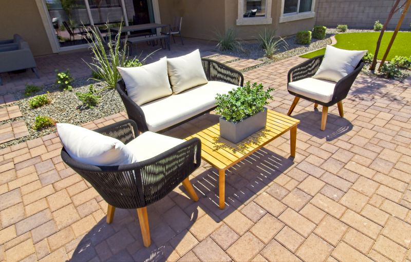 Paver Patio with Built-in Seating
