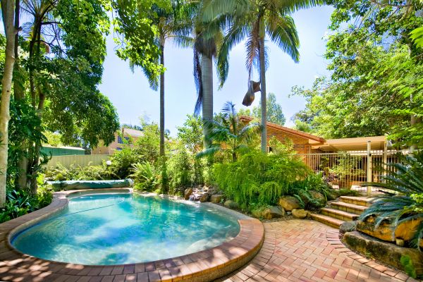 Cost of Pool Patio Paving in Dunedin